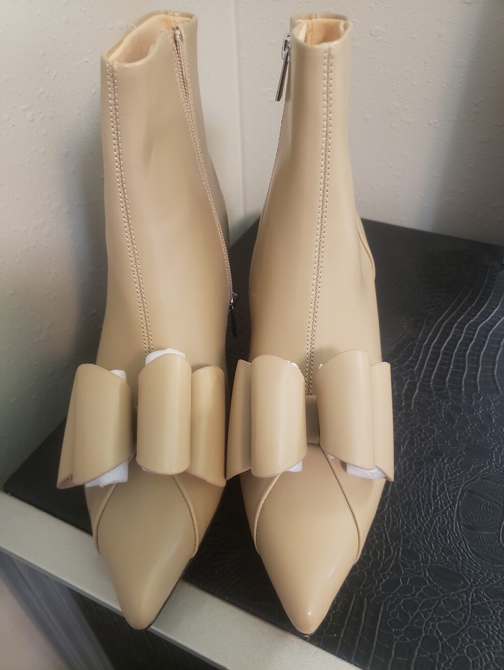 Women's Pointed Toe Ankle Boots with Bow - Cream